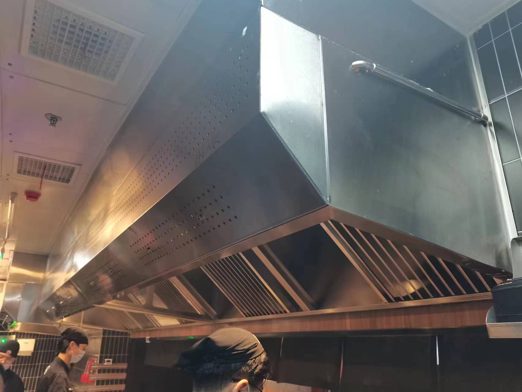 餐饮店铺中央空调系统设计施工 餐饮店铺中央空调系统设计施工